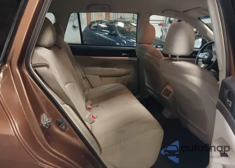 2011 Subaru Outback 2.5I Premium из США, поврежденный, VIN 4S4BRBCC3B3362479